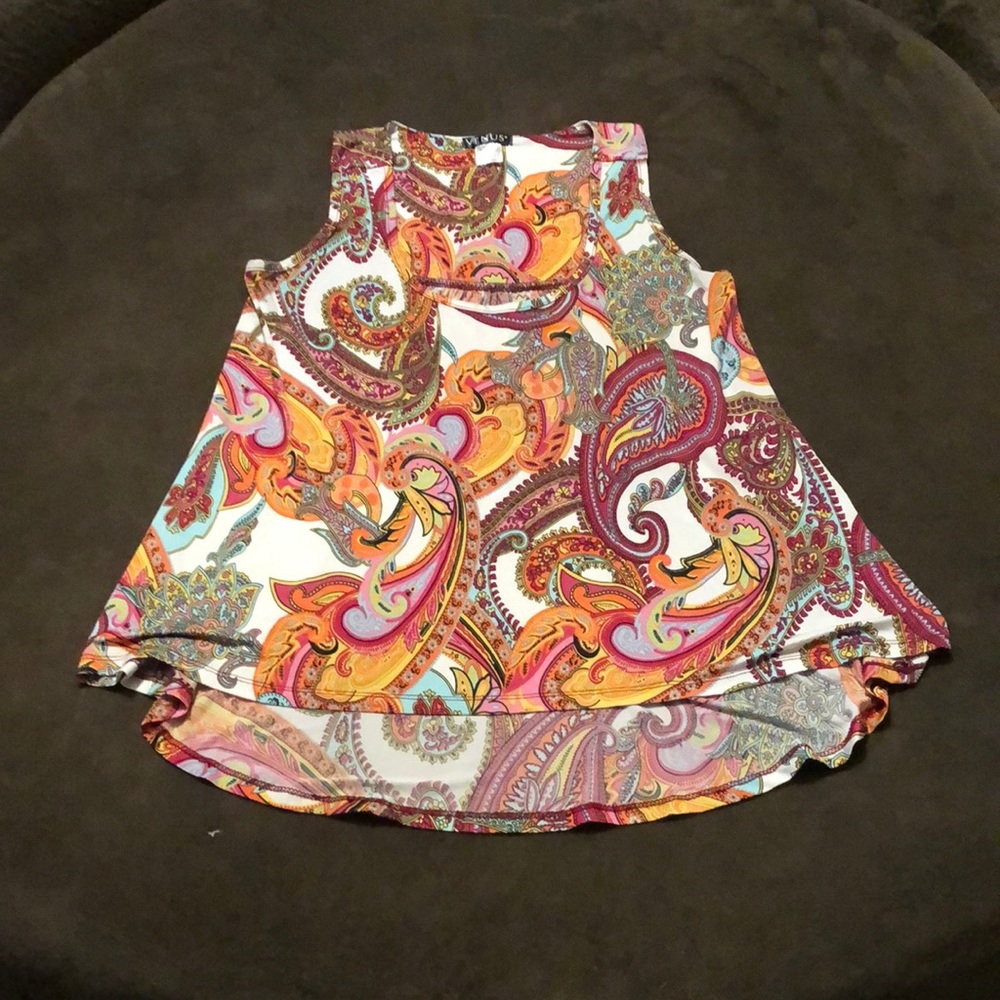NWOT Venus poly sublimated tank top. Size: Medium